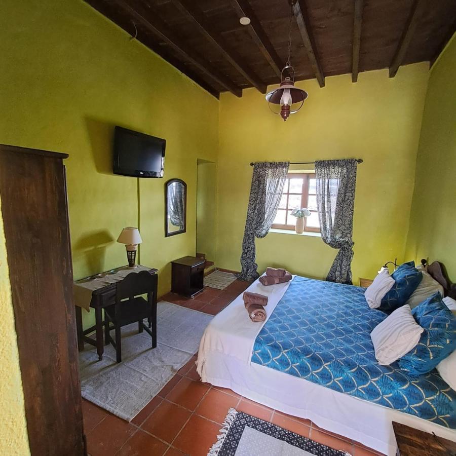 Casona La Orilla 1908 Tias Bed & Breakfast ภายนอก รูปภาพ